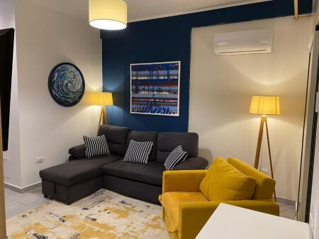 🏡 Shitet Apartament 1+1 – Gjiri i Lalzit,  