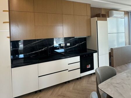 🏡 2+1 me qira – Golden Tower, Mine Peza, Tiranë