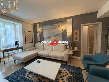 Jepet me qera super apartament 3+1+2 ne rrugen e Durresit prane Ambasades Polake (ID 4239092)