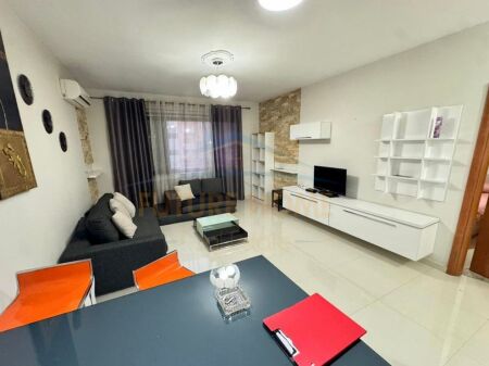 Qera, Apartament 1+1, Unaza e Re, Tiranë.