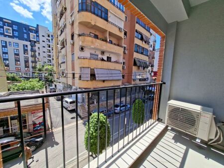 🏠 Me Qera: Super Apt. 1+1 & 1 Bllk (📍21 Dhjetori / Përballë Oslos )🔥 Super vendndodhje || 100% e re ✨️ 50.000 Lekë / Muaj💶