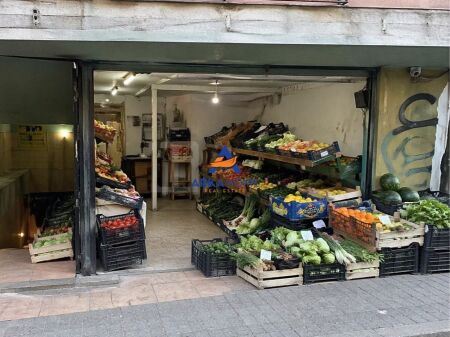 JEPET DYQAN BUZE RRUGE PER SHITJE 50M2 "TEK BULEVARDI BAJRAM CURRI" 210.084 EURO