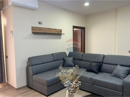 Apartament per qera 1+1 tek Rruga e Kavajes