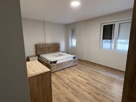 🏡 Apartament 2+1 me parkim tek Univers City