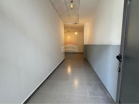 Zyrë - Për Qira - Selvia, Tiranë