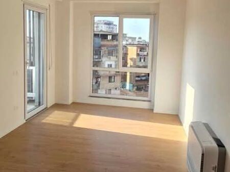 AFFITTASI APPARTAMENTO 2+1+2 +POSTO AUTO - Don Bosko