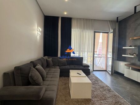 AFFITTASI APPARTAMENTO 2+1+2 BALCONI+1 POSTO AUTO " ALL'INTERNO DEL COMPLESSO DELIJORGJ" 1400 EURO