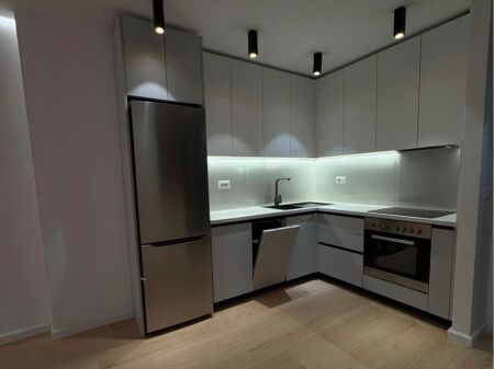 📌Vendesi in vendita 1+1 – Vicino alla Maternità “Koço Gliozheni”