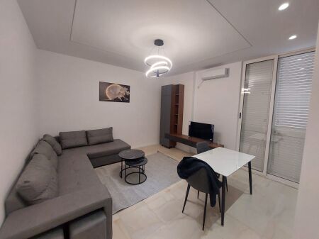 Apartment 1+1 for rent at Kodra e Diellit.