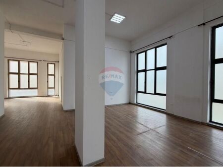 Zyrë - Për Qira - Profarma, Tiranë(ID: 530591002-18)