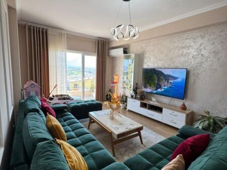 Appartamento di lusso 2+1+2+Garage in affitto al Lago Secco