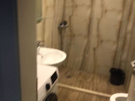 Jepet me Qira Apartament 1+1 ne Kamez