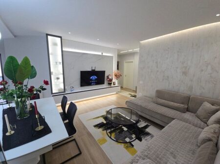 SHITET SUPER APARTAMENT LUKSOZ 2+2+2 ,RRUGA GJERGJ ARIANITI(PRANE JUMBO)!