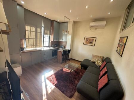 🏢Tek 9 Kateshet jepet me qera apartament 1+1,i mobiluar.600Euro   