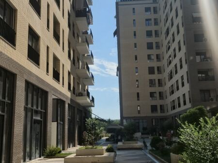 Garsoniere / Studio Me Qira, Ish Fusha e Aviacionit, Tiranë