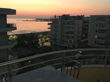 Apartament per Shitje ne Lungomare Vlore