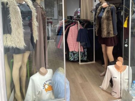 Jepet me qera Dyqan Open Space ne Astir