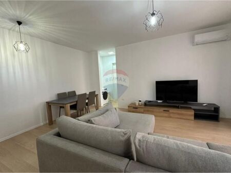 Jepet me qira apartament 1+1, Kompleksi Delijorgji