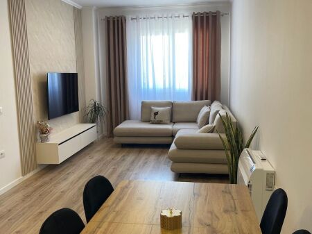 APARTAMENT ME QERA 1+1 LAPRAKE 65.000 LEKE FH-70822