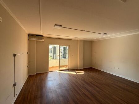 Ambient me Qera për Zyra – Sheshi Willson