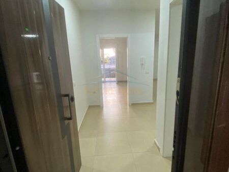 Qera,Apartament 2+1+2, Rruga e Kosovareve, Tirane