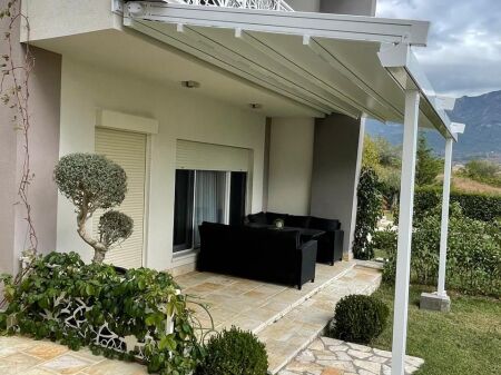 Qira, Vile, Liqeni i Farkes