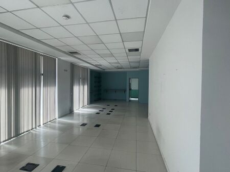 🏢 Jepet me qira njësi komerciale përballë Delijorgjit