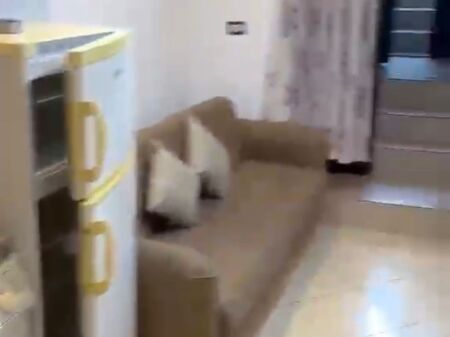 Garsoniere/Bodrum me qera ne Bllok , kafe Roma 26,000 leke   