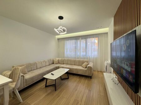 JAPIM ME QIRA 1+1 + PARKING TE URBAN GATE !