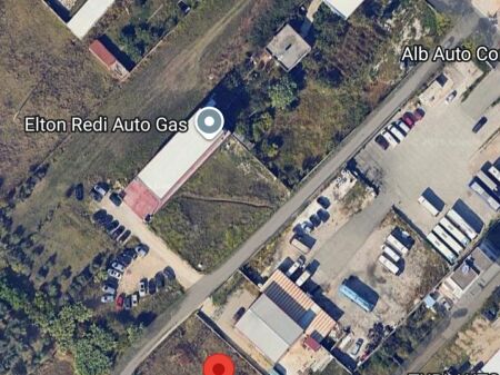 Jepet me Qira Prone 700 m2 - Kashar, Tirane