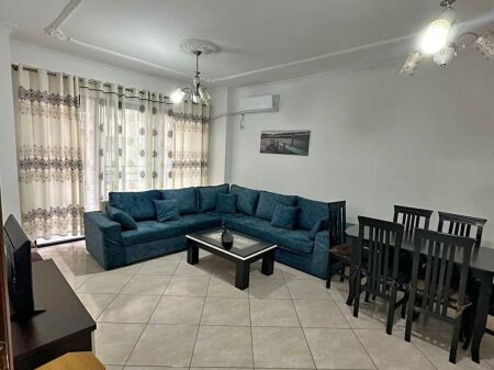 Appartamento in Affitto 2+1+2 ad Astir.