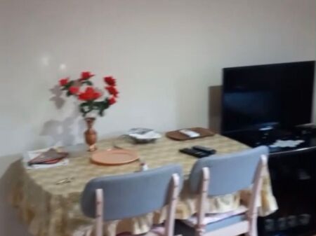 Garsoniere me prane Ures se Selites