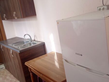 Garsionere 150 euro.Rruga e burgut