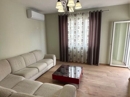 Apartament me qira 2+1+2 ne Astir