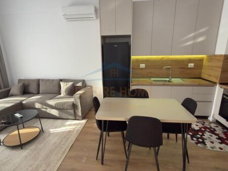 Affitto, Appartamento 1+1, Ali Demi, Tirane .