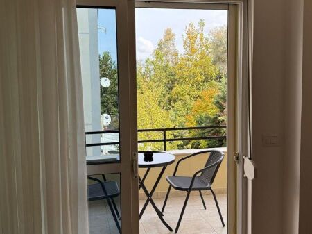 🏡✨ Appartamento di Lusso in Affitto – Lago di Tirana (Giardino Zoologico) ✨🏡