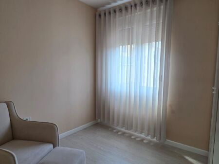 🌿 Jepet me qira apartament 2+1 – Liqeni Artificial, Tiranë! 🌿