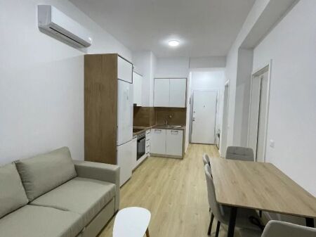 🏢In the Ali Demi area, Rezidenca Kadiu offers for rent a 1+1 apartment, newly furnished. 38,000Leke