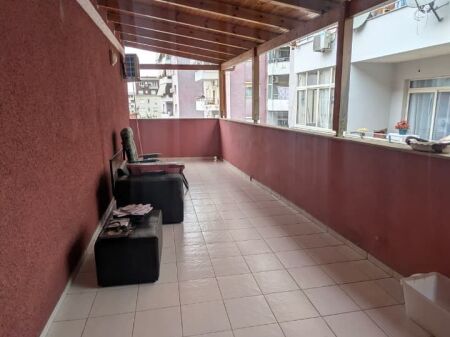 Jepet me Qera  Apartament 2+1+ Verande te Fresku, afer Furr Buke Melisa