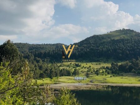 TERRENO IN VENDITA 7.400 M2 A VOSKOPOJE 592.000 EURO