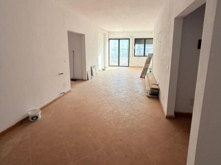 🏡✨ Appartamento 2+1 in Vendita – Sottopassaggio della Comune di Parigi✨🏡