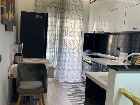 JEPET ME QIRA DUPLEX NË DON BOSKO