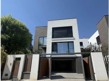 Qera, Vilë 3-kateshe, TEG