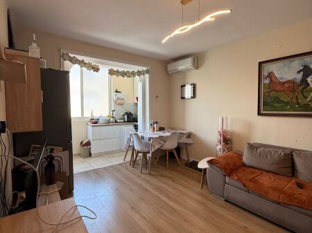 🔑 Shitet Apartament 1+1 – Harry Fultz, Tiranë