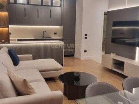 Apartament 2+1 +Post Parkimi Me Qera