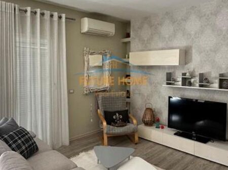 Shitet,Apartament 2+1, Selitë, Tiranë
