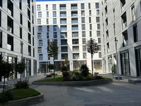 Vendesi in vendita 2+1 presso Akses Tirana