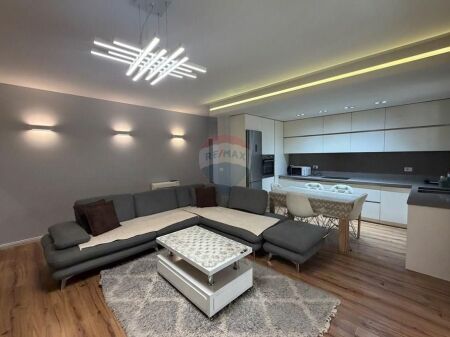 APARTAMENT 2+1 ME QERA TEK KOMPLEKSI DELIJORGJI