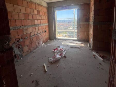 🏡 Shitet Apartament 1+1