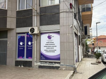 Shop for rent on Fortuzi street